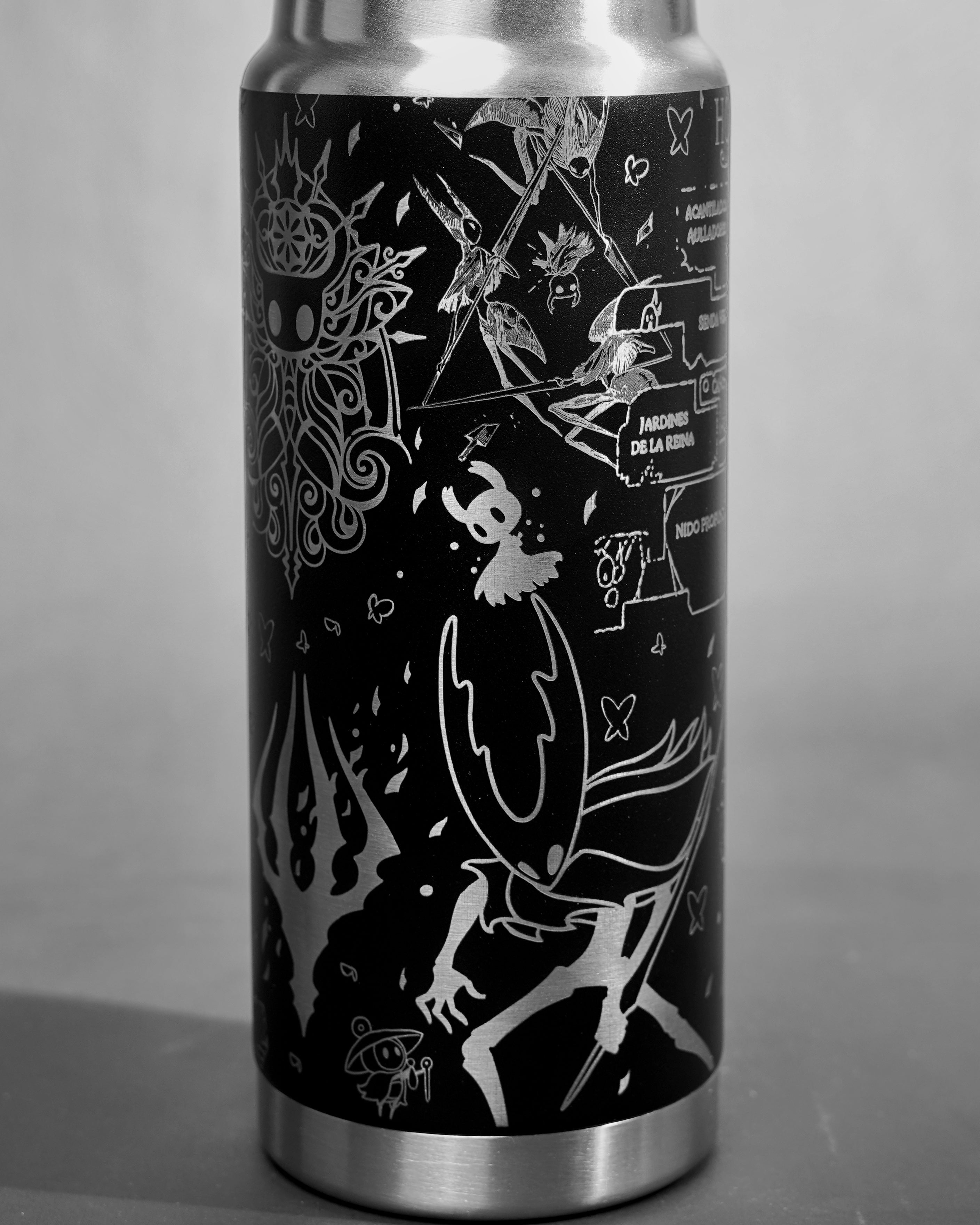 Botella térmica Hollow Knight