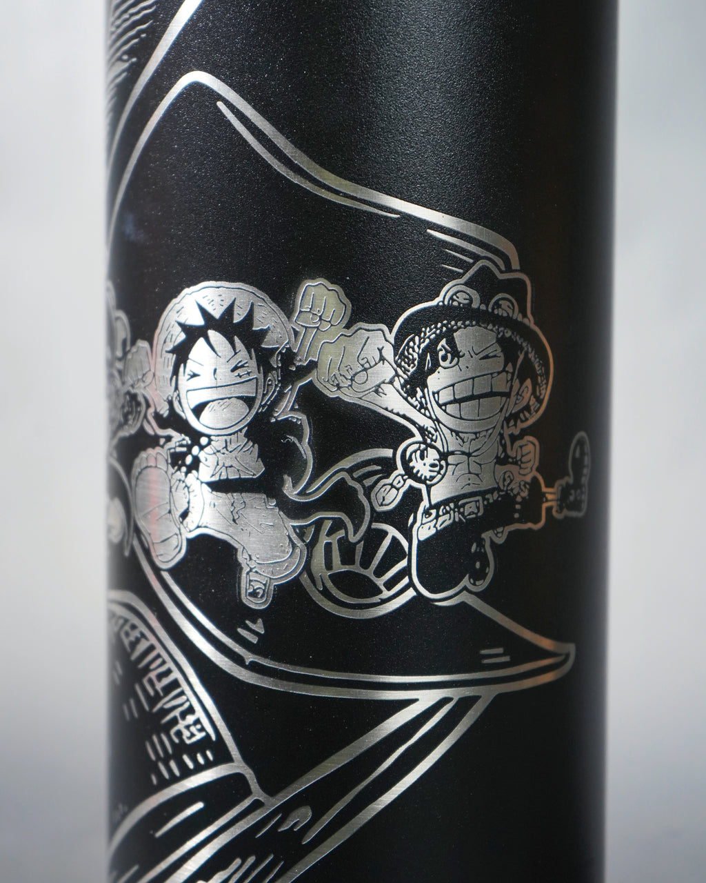 Botella térmica Ace Sabo y Luffy