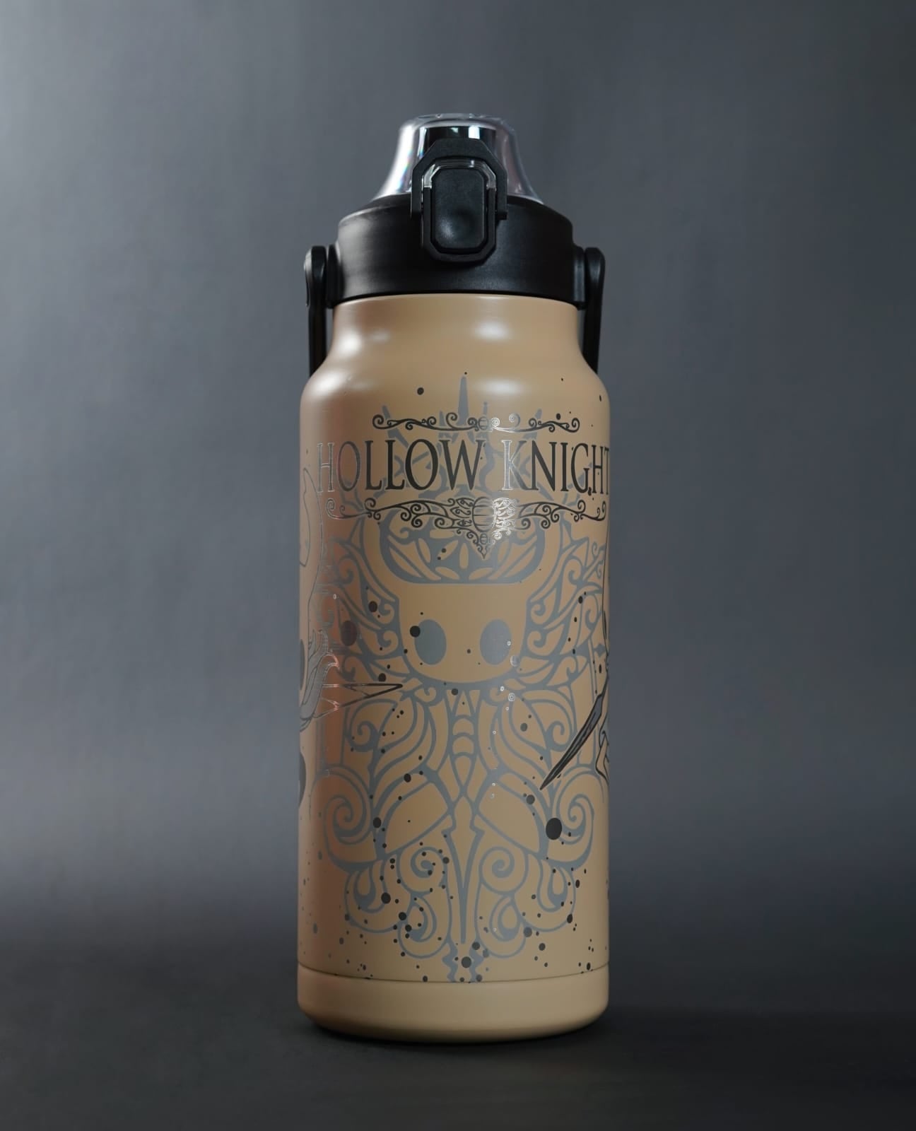 Botella 1.8L Hollow Knight